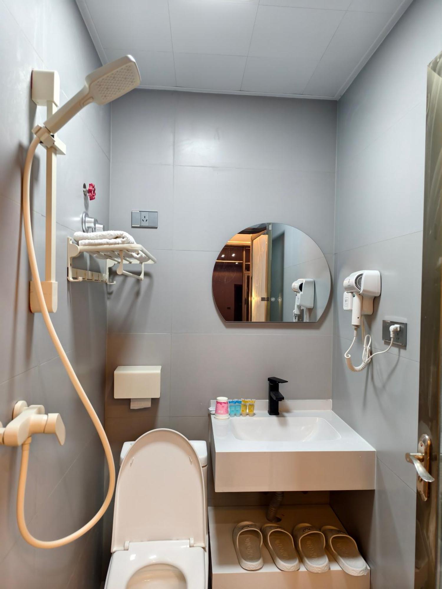 Huashan International Youth Hostel Huayin エクステリア 写真